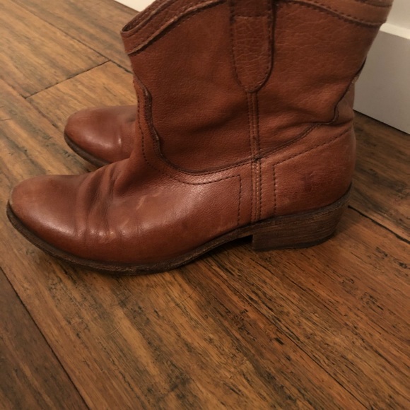 frye cowboy booties